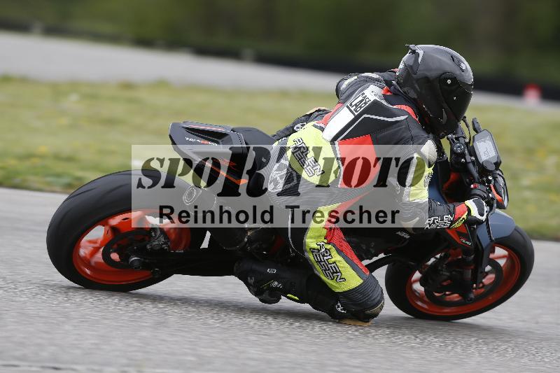 Archiv-2025/08 20.04.2025 Speer Racing ADR/Gruppe gelb/2